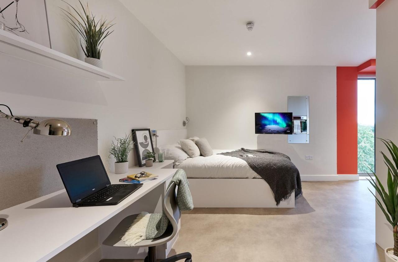 For Students Only Contemporary At View Bermondsey In Apartamento Londres