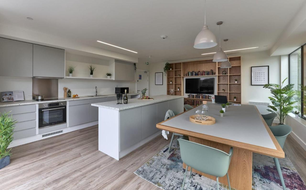 Apartamento For Students Only Contemporary At View Bermondsey In *